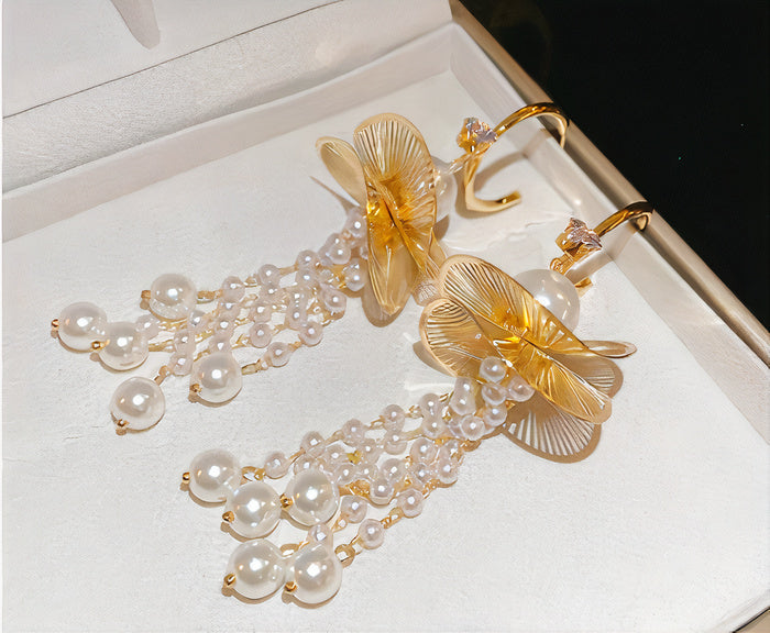 Vintage Flower Pearl Earrings
