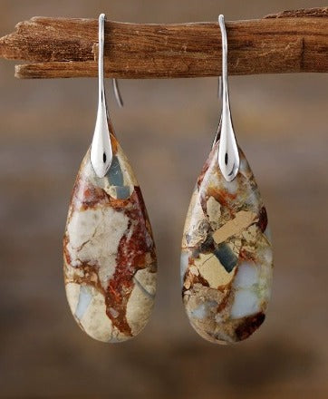 Boucles d’oreilles chic avec pierre ovale